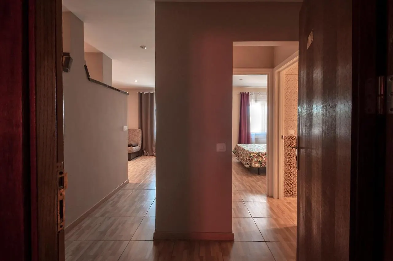 **  Hotel Silvia Empuriabrava Espagne